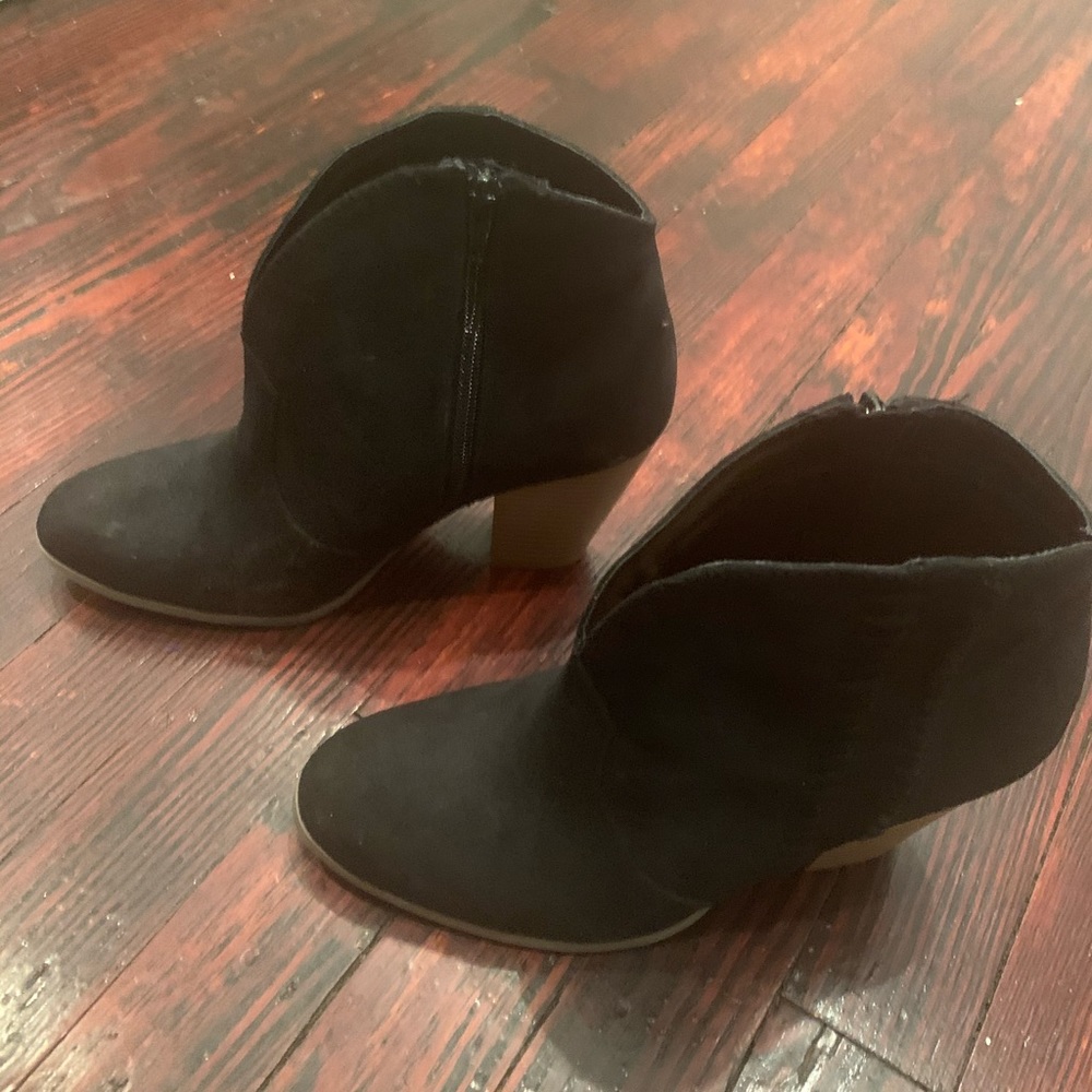 Size 9 Lane Bryant Booties